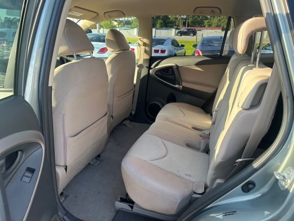 2008 Toyota RAV4 Base I4 4WD