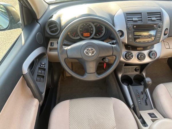 2008 Toyota RAV4 Base I4 4WD