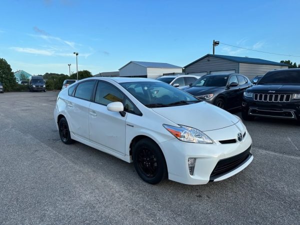 2014 Toyota Prius Three