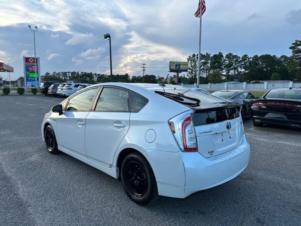 2014 Toyota Prius Three