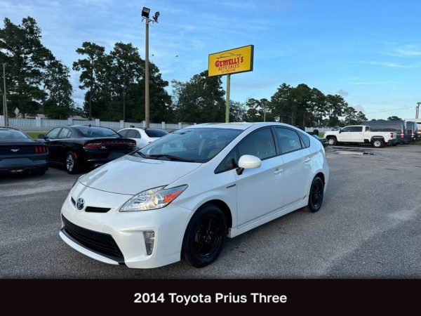 2014 Toyota Prius Three