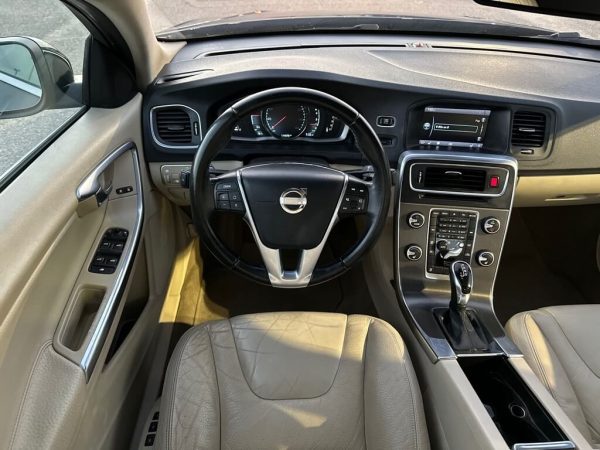 2014 Volvo S60 T5