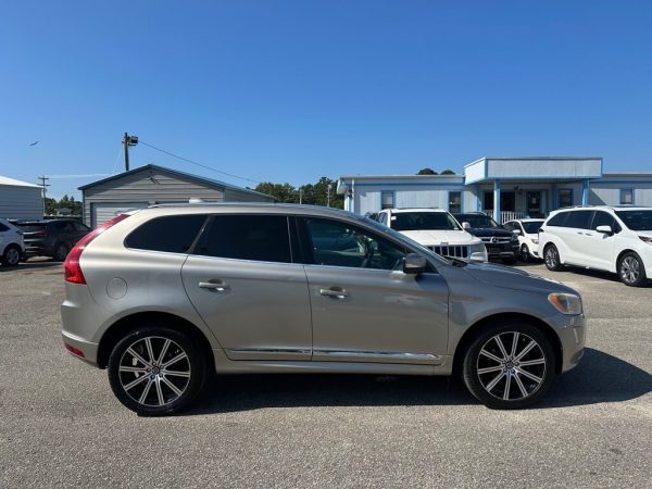 2015 Volvo XC60 T5 Premier AWD