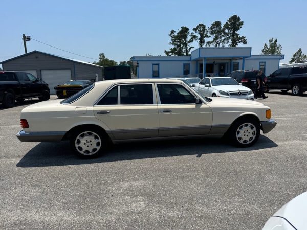 1986 Mercedes-Benz 420 SEL