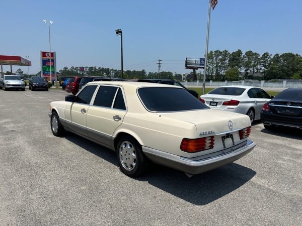 1986 Mercedes-Benz 420 SEL