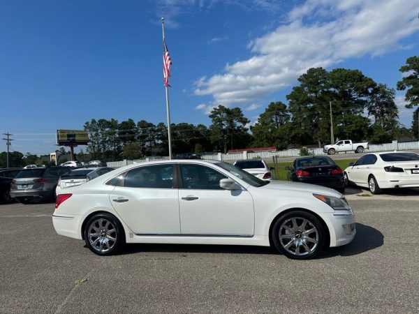 2012 Hyundai Equus Signature