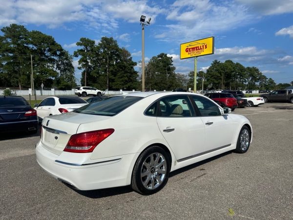 2012 Hyundai Equus Signature