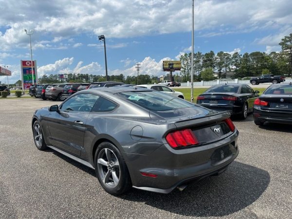 2015 Ford Mustang EcoBoost Coupe