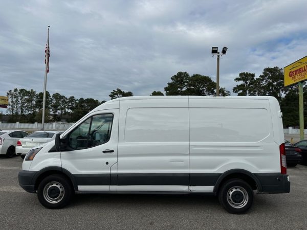 2018 Ford Transit 350 Van Med. Roof w/Sliding Pass. 148-in. WB