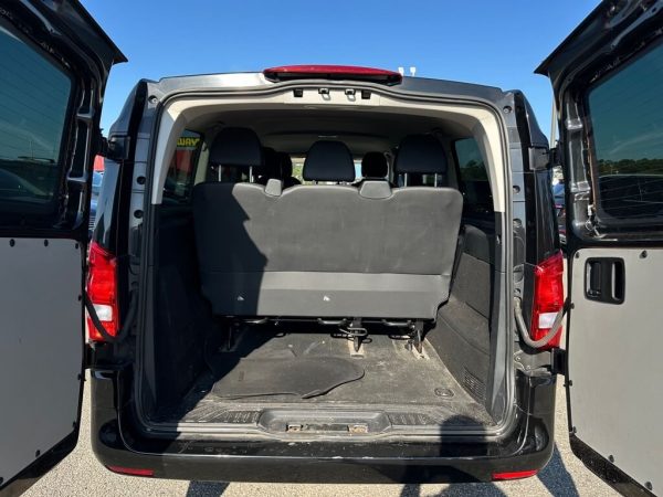 2018 Mercedes-Benz Metris Passenger Van